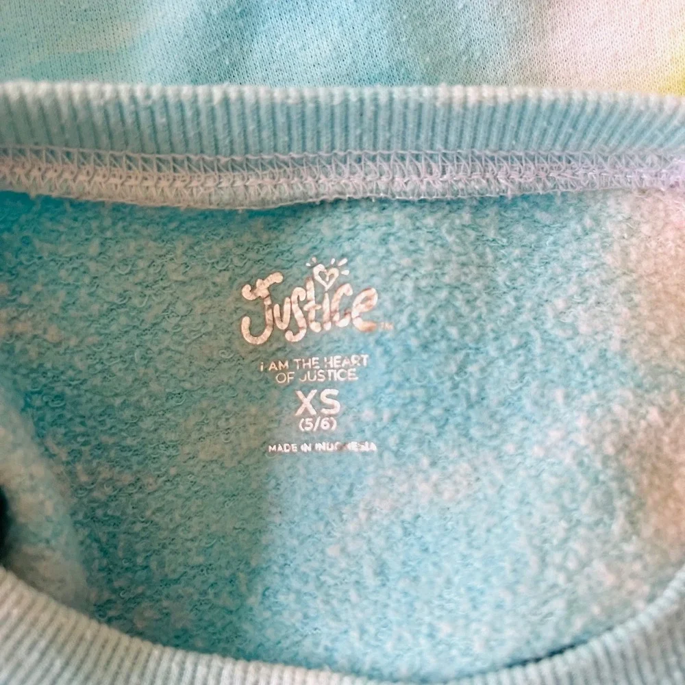 Justice Athletic Club Girl Tie Dye Cropped Sweatshirt Blue Green Glitter Logo XS